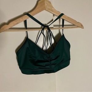 alo sports bra